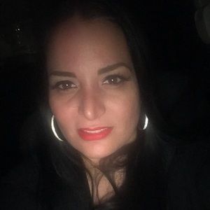 Meet your Posher, Denisse